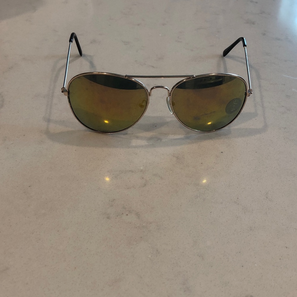 Source Unknown Gold-Tinted Aviator Sunglasses
